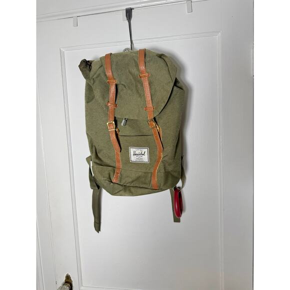 Herschel Supply Co Retreat Green Backpack Laptop Slot Drawstring Snap Closure - Picture 1 of 8